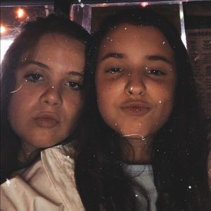 Meet your Posher, Carly